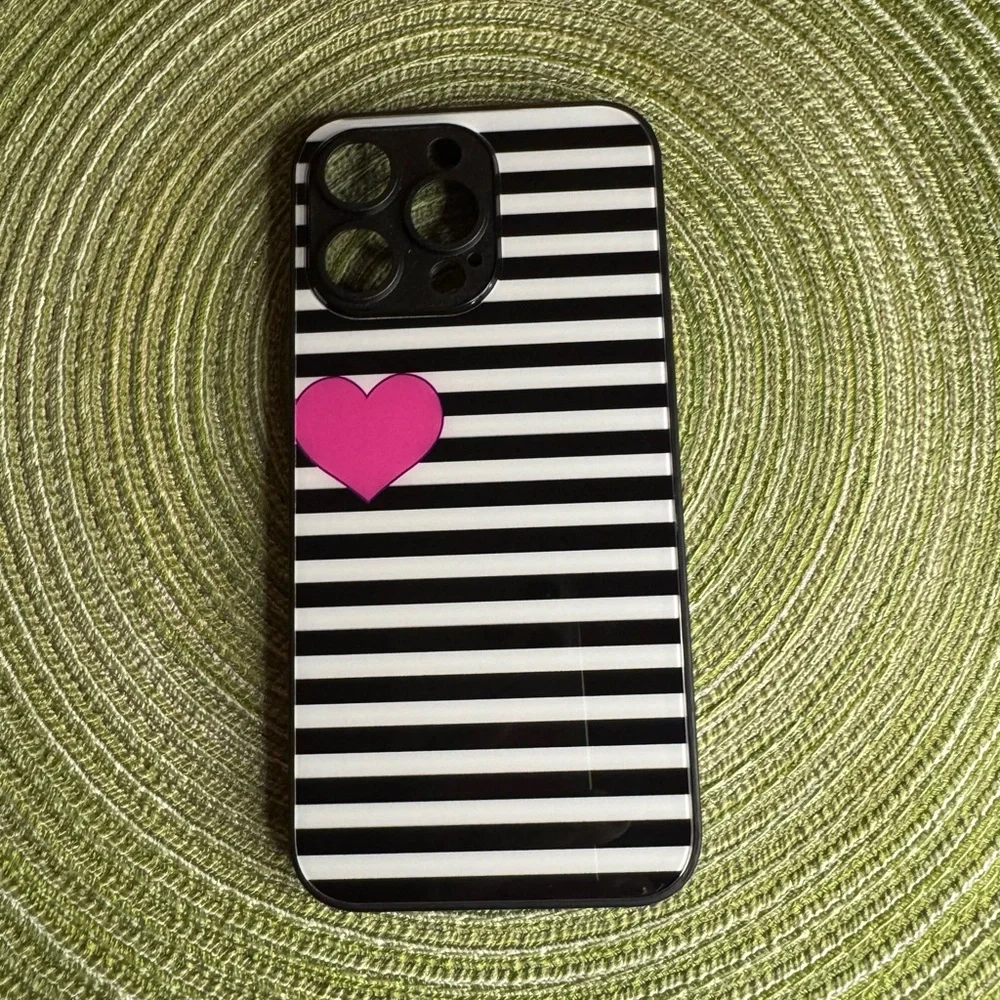 Apple iPhone 15 Pro Max Striped Phone Case with Pink Heart - Picture 1 of 1